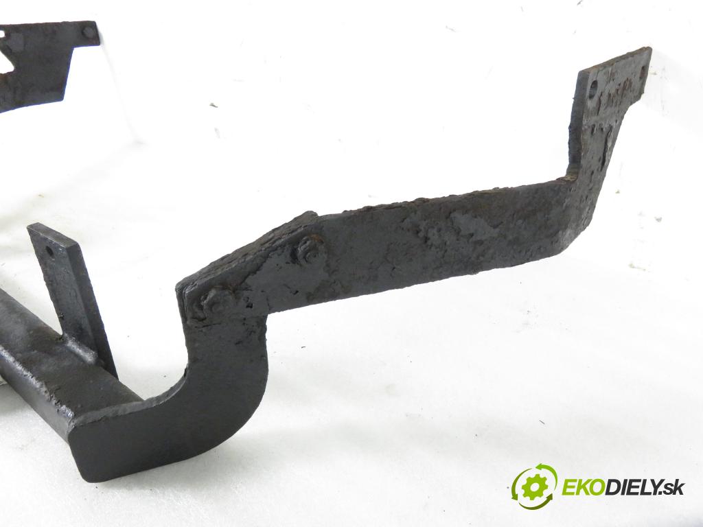 CITROEN BERLINGO FIRST Skrzynia (M_) FURGON 2005 66,00 2.0 HDI 90 - RHY (DW10TD) 1997,00 Hák