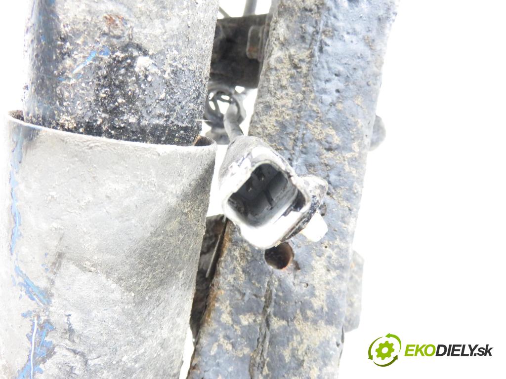 CITROEN BERLINGO FIRST Skrzynia (M_) FURGON 2005 66,00 2.0 HDI 90 - RHY (DW10TD) 1997,00 výztuha zadní část ABS