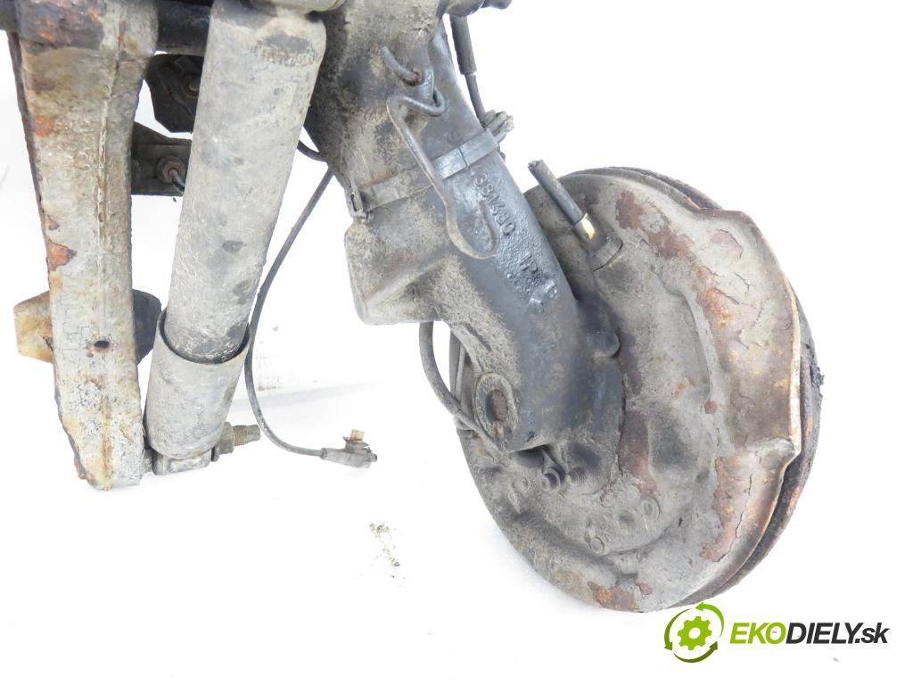 CITROEN BERLINGO FIRST Skrzynia (M_) FURGON 2005 66,00 2.0 HDI 90 - RHY (DW10TD) 1997,00 výztuha zadní část ABS