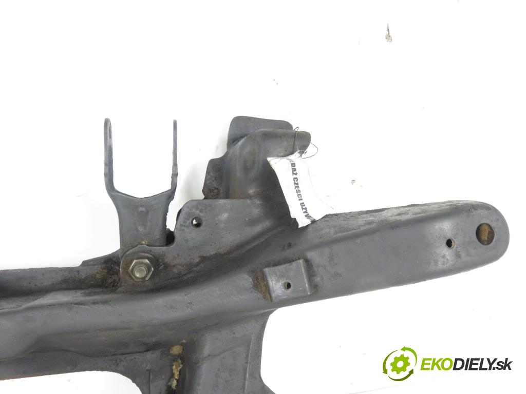 CITROEN BERLINGO FIRST Skrzynia (M_) FURGON 2005 66,00 2.0 HDI 90 - RHY (DW10TD) 1997,00 PŘEDNÍ: