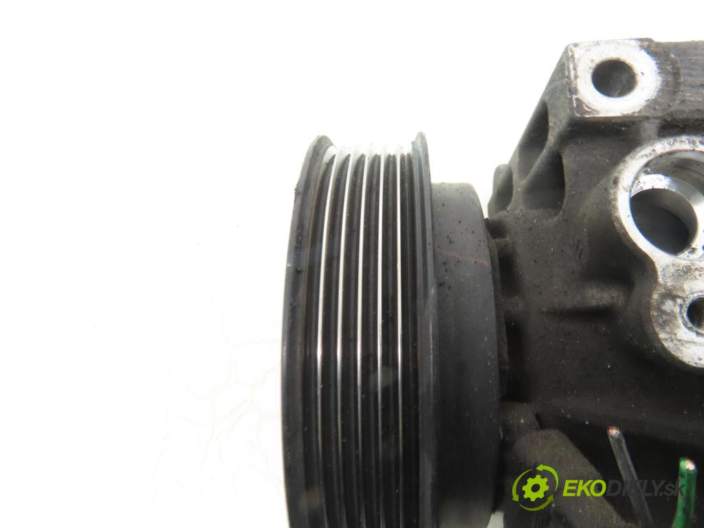 FIAT PUNTO (188_) HB 1999 59,00 1.9 JTD 80 - 188 A2.000 1910,00 KOMPRESOR: klimatizace 467579070 ; SCS08 (Kompresor klimatizace)