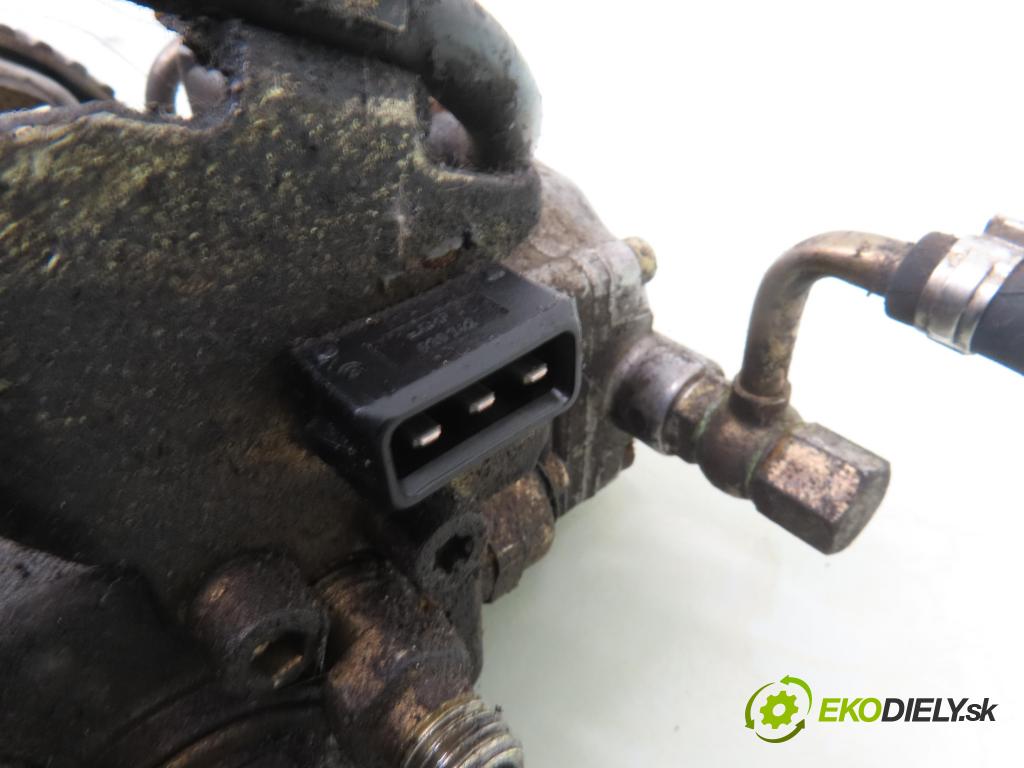 VW PASSAT B5 (3B2) SEDAN 1999 66,00 1.9 TDI - AHH 1896,00 pumpa vstřikovací 0460404971 ; 028130115M (Vstřikovací čerpadlo)