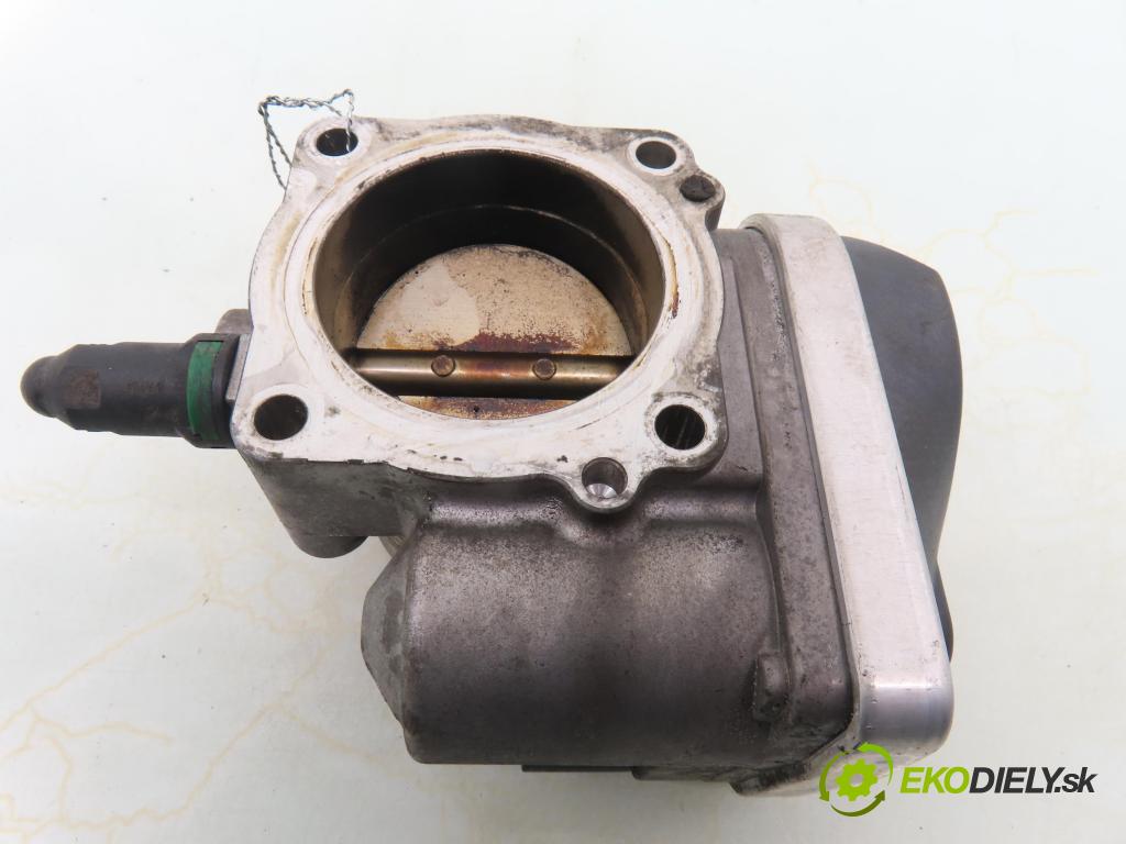 RENAULT SCENIC II (JM0/1_) MINIVAN 2003 83,00 1.6 (JM0C, JM0J, JM1B) - K4M 782 1598,00 Škrtiaca klapka 8200190230 ; 8200171134B ; 408238827002 (Škrtiaca klapka)