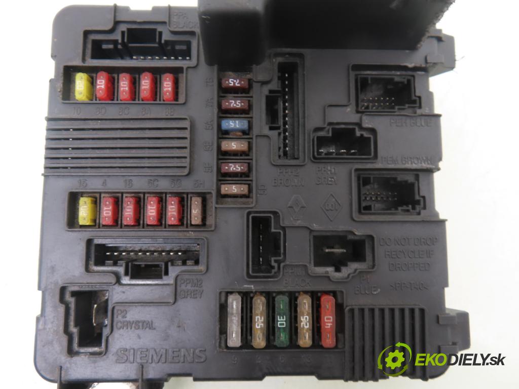 RENAULT SCENIC II (JM0/1_) MINIVAN 2003 83,00 1.6 (JM0C, JM0J, JM1B) - K4M 782 1598,00 MODUL BSI 8200306032A ; S118399200D