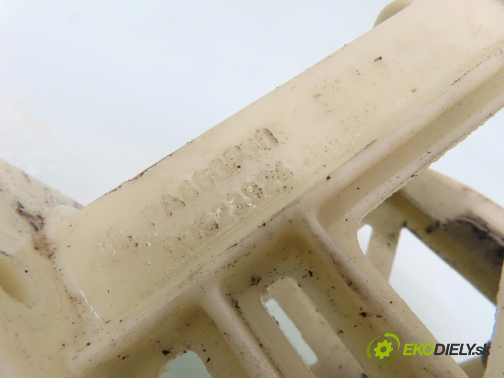 OPEL ZAFIRA A Nadwozie Wielkopojemne (MPV) (T98)  MINIVAN 2004 92,00 1.8 16V 125 - Z 18 XE 1796,00 ZVEDÁK: 90523924