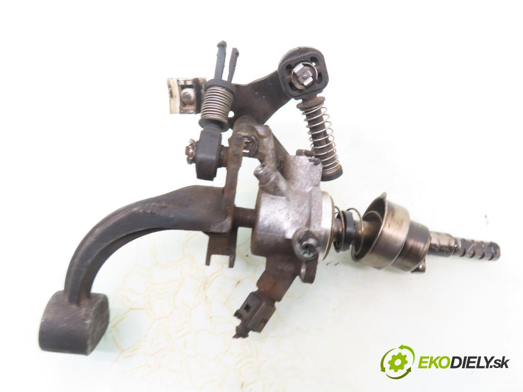 SKODA OCTAVIA I (1U2) SEDAN 2001 81,00 1.9 TDI - ASV 1896,00 VOLIČ: převodovky 02J301232B