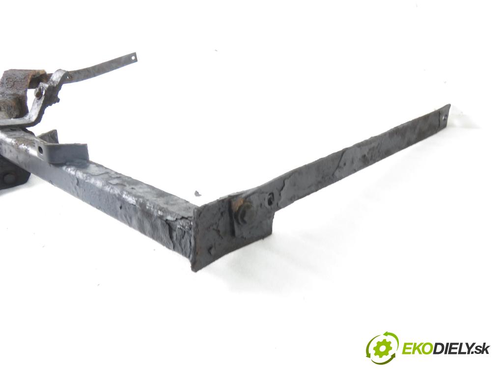 CITROEN XANTIA Break (X2) KOMBI 2000 66,00 2.0 HDI 90 - RHY (DW10TD) 1997,00 Hák