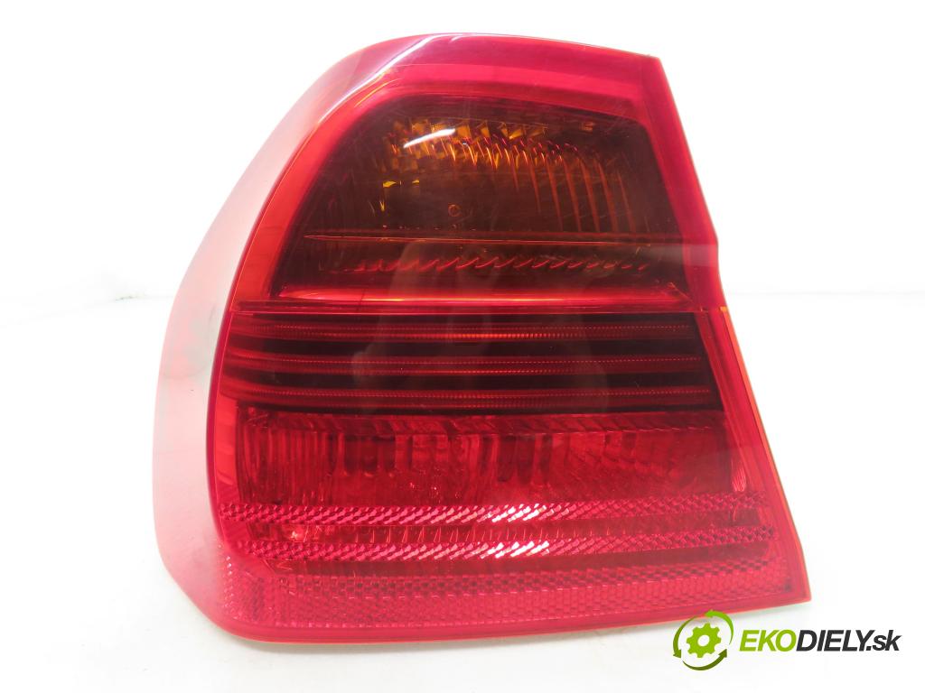 BMW 3 (E90) SEDAN 2005 95,00 318 i 129 - N46 B20 B 1995,00 světlo levé zadní 6937457