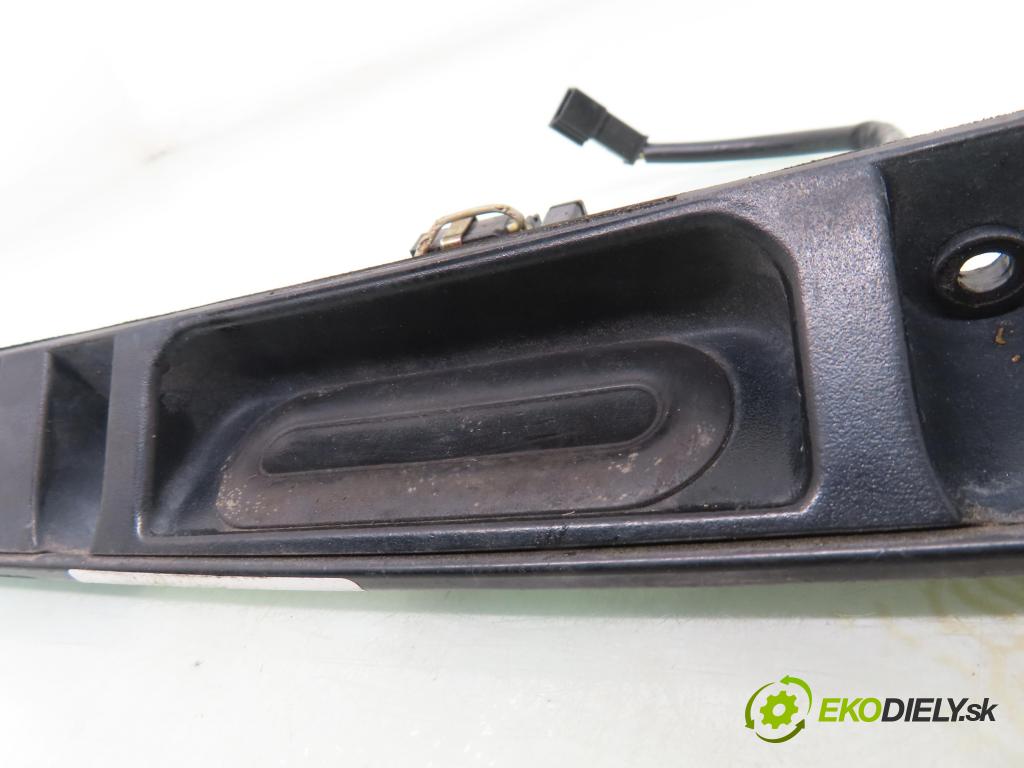 BMW 3 (E46) SEDAN 2003 85,00 316 i - N46 B18 A 1796,00 zadní část - čelo dveří kufr 0461700