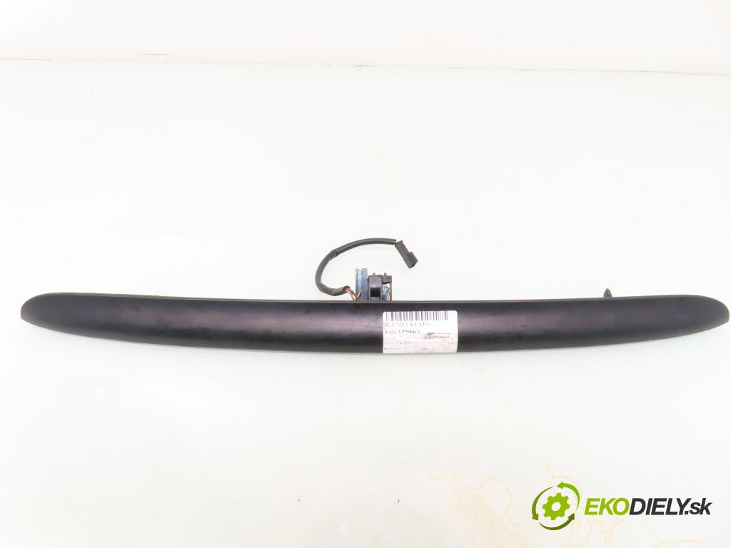 BMW 3 (E46) SEDAN 2003 85,00 316 i - N46 B18 A 1796,00 zadní část - čelo dveří kufr 0461700