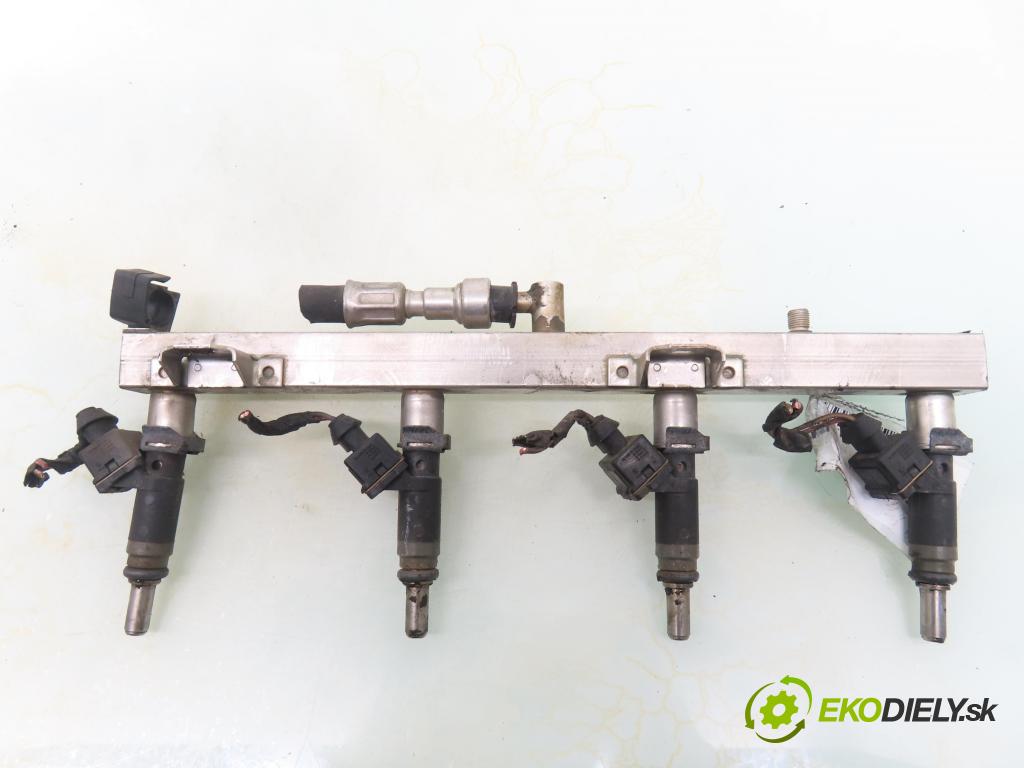 BMW 3 (E46) SEDAN 2003 85,00 316 i - N46 B18 A 1796,00 lišta vstřikovací 7506158 (Vstřikovací lišta)