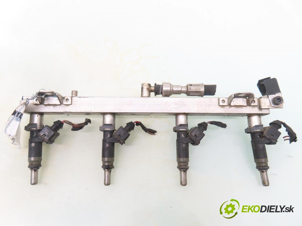 BMW 3 (E46) SEDAN 2003 85,00 316 i - N46 B18 A 1796,00 lišta vstřikovací 7506158 (Vstřikovací lišta)