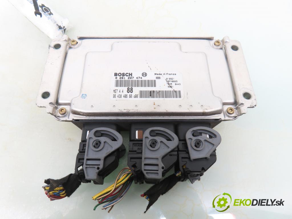 PEUGEOT 307 (3A/C) HB 2001 81,00 1.6 - NFU (TU5JP4) 1587,00 řídící jednotka motora 0261207474 ; 9643840680