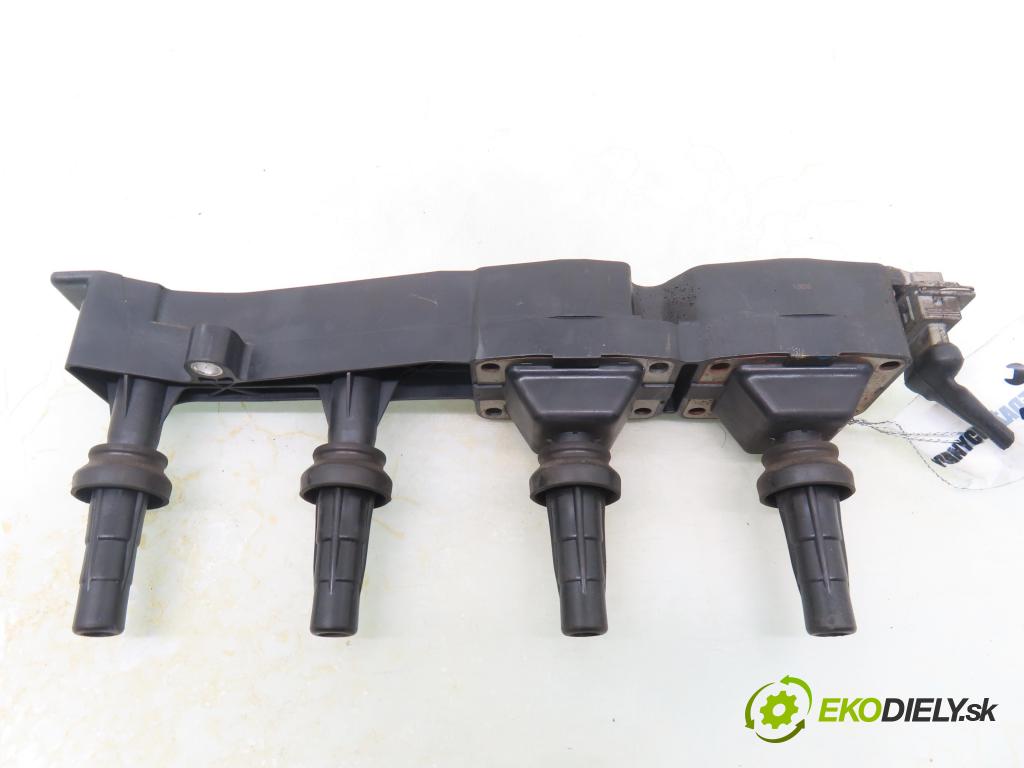 PEUGEOT 307 (3A/C) HB 2001 81,00 1.6 - NFU (TU5JP4) 1587,00 cívka zapalovací U6004