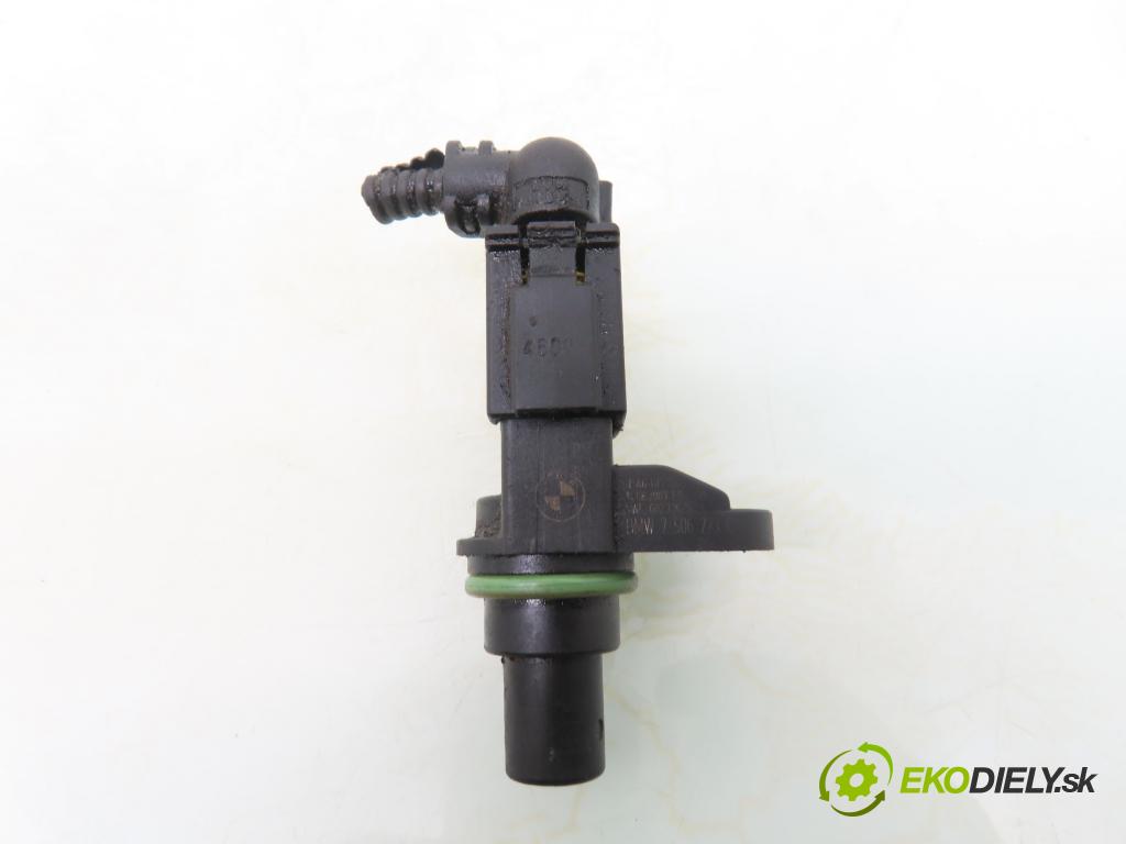 BMW 3 (E46) SEDAN 2003 85,00 316 i - N46 B18 A 1796,00 snímač polohy vačky VAČKOVÁ HŘÍDEL: 7506273C