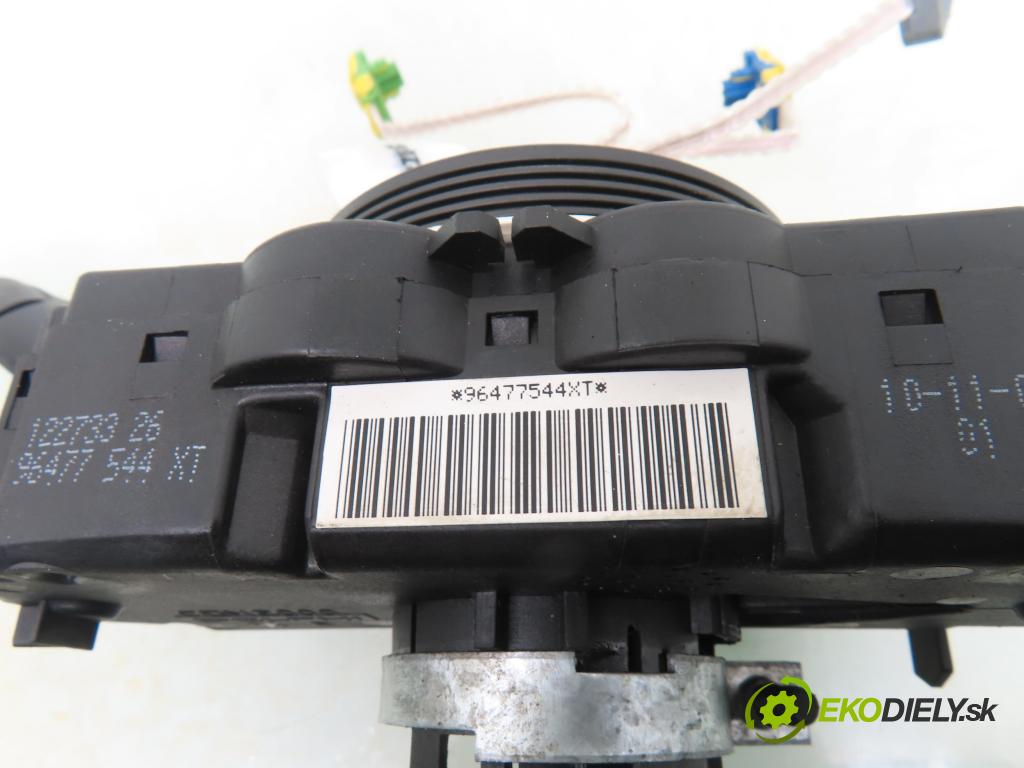 PEUGEOT 307 (3A/C) HB 2001 81,00 1.6 - NFU (TU5JP4) 1587,00 PAKA/ŘAZENÍ/SADA: 96477544XT ; COM2000