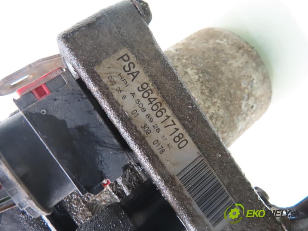 PEUGEOT 307 (3A/C) HB 2001 81,00 1.6 - NFU (TU5JP4) 1587,00 pumpa servočerpadlo HYD-EL. 9646617180 ; 113092