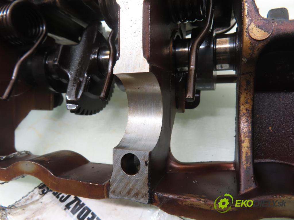 BMW 3 (E46) SEDAN 2003 85,00 316 i - N46 B18 A 1796,00 VÁLEČEK VAČKOVÁ HŘÍDEL: