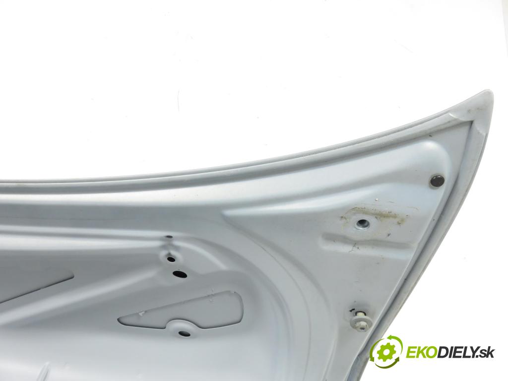 BMW 3 (E90) SEDAN 2005 95,00 318 i 129 - N46 B20 B 1995,00 kapota kufra SEDAN