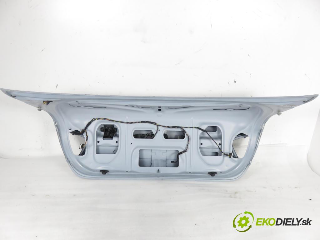 BMW 3 (E90) SEDAN 2005 95,00 318 i 129 - N46 B20 B 1995,00 kapota kufra SEDAN