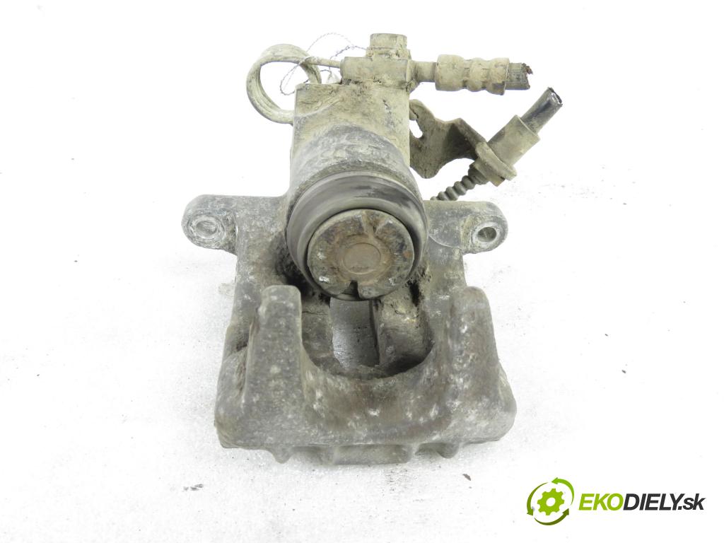 VW PASSAT B5 (3B2) SEDAN 1999 66,00 1.9 TDI - AHH 1896,00 brzdič třmen LT