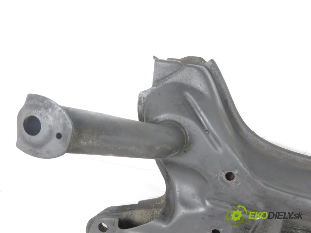 TOYOTA YARIS (_P1_) HB 2002 50,00 1.0 VVT- i 68 - 1SZ-FE 998,00 predný