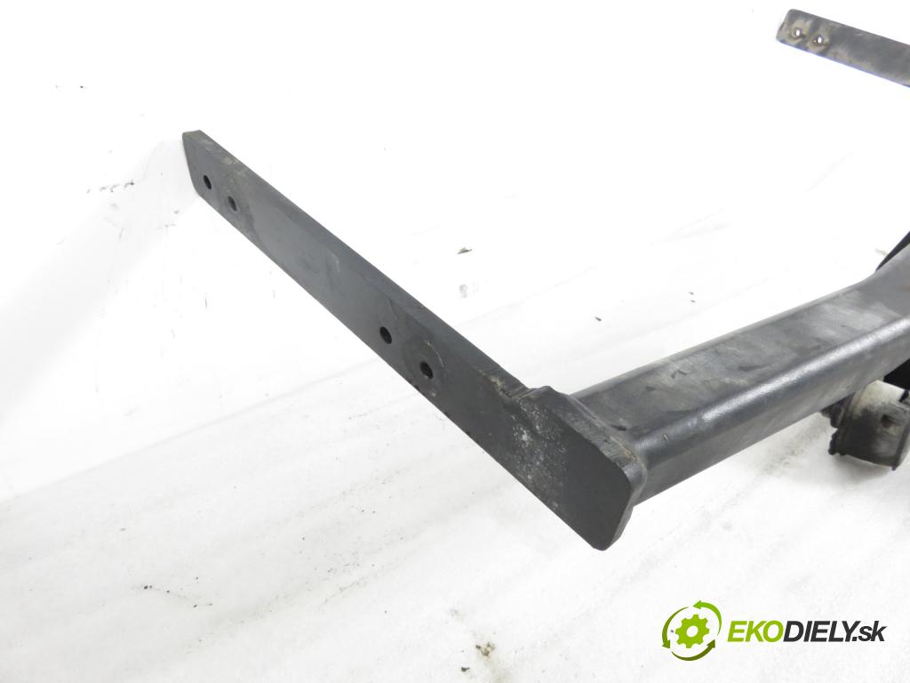 SEAT TOLEDO II (1M2) SEDAN 1999 74,00 1.6 - AEH 1595,00 Hák