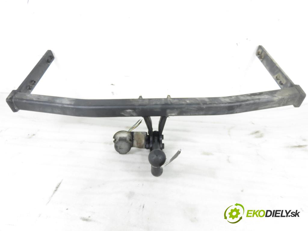 SEAT TOLEDO II (1M2) SEDAN 1999 74,00 1.6 - AEH 1595,00 Hák