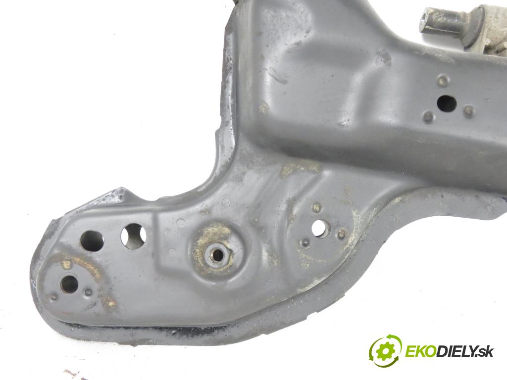 FIAT PUNTO (188_) HB 1999 59,00 1.9 JTD 80 - 188 A2.000 1910,00 PŘEDNÍ: