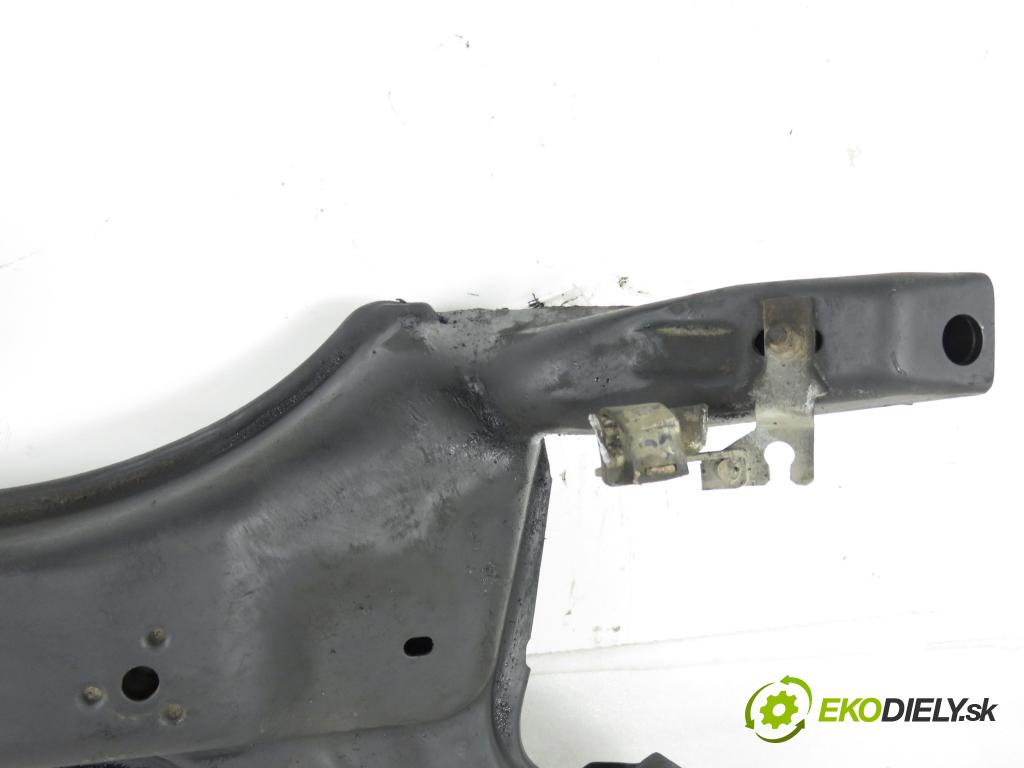 FIAT PUNTO (188_) HB 1999 59,00 1.9 JTD 80 - 188 A2.000 1910,00 PŘEDNÍ: