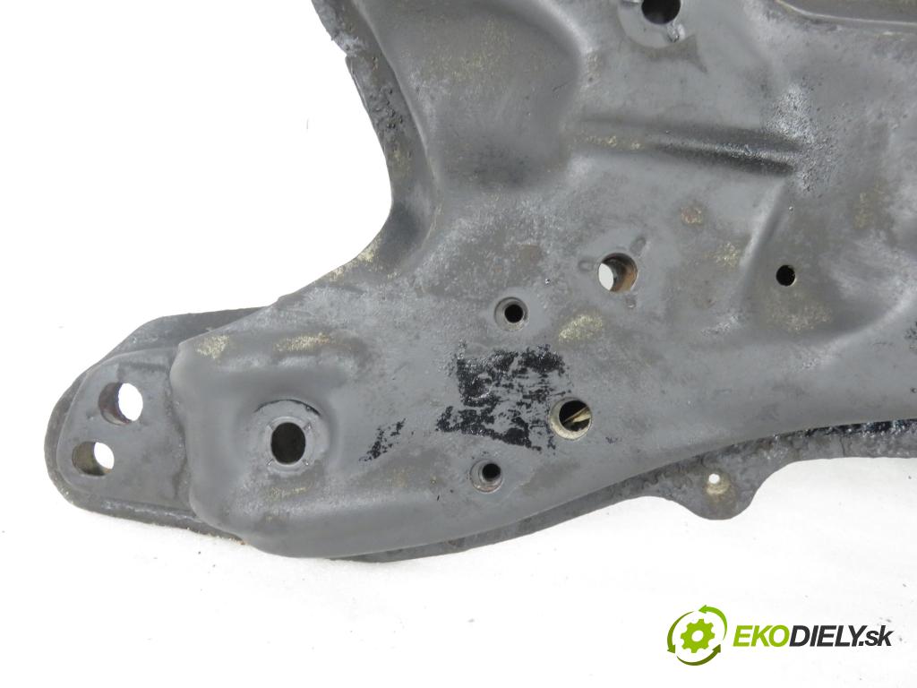 TOYOTA YARIS (_P1_) HB 2002 63,00 1.3 VVTi 86 - 2NZ-FE 1299,00 PŘEDNÍ: