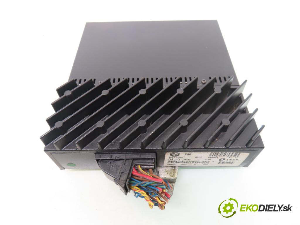 BMW 3 (E90) SEDAN 2005 95,00 318 i 129 - N46 B20 B 1995,00 zesilovač 6960925 (Zesilovač)