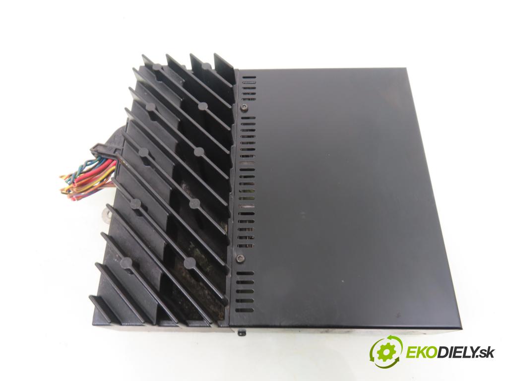 BMW 3 (E90) SEDAN 2005 95,00 318 i 129 - N46 B20 B 1995,00 zesilovač 6960925 (Zesilovač)