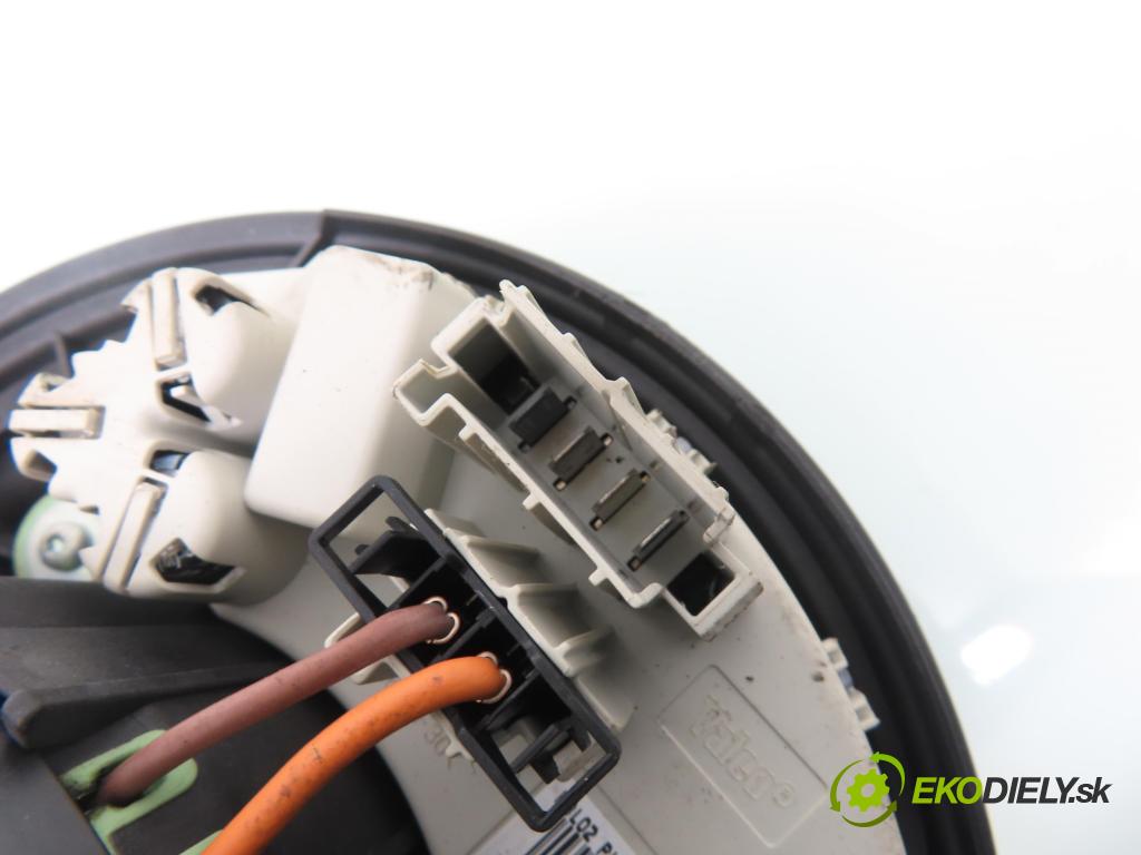 BMW 3 (E90) SEDAN 2005 95,00 318 i 129 - N46 B20 B 1995,00 ventilátor větráku 6933663 ; 985465S ; 985464FG