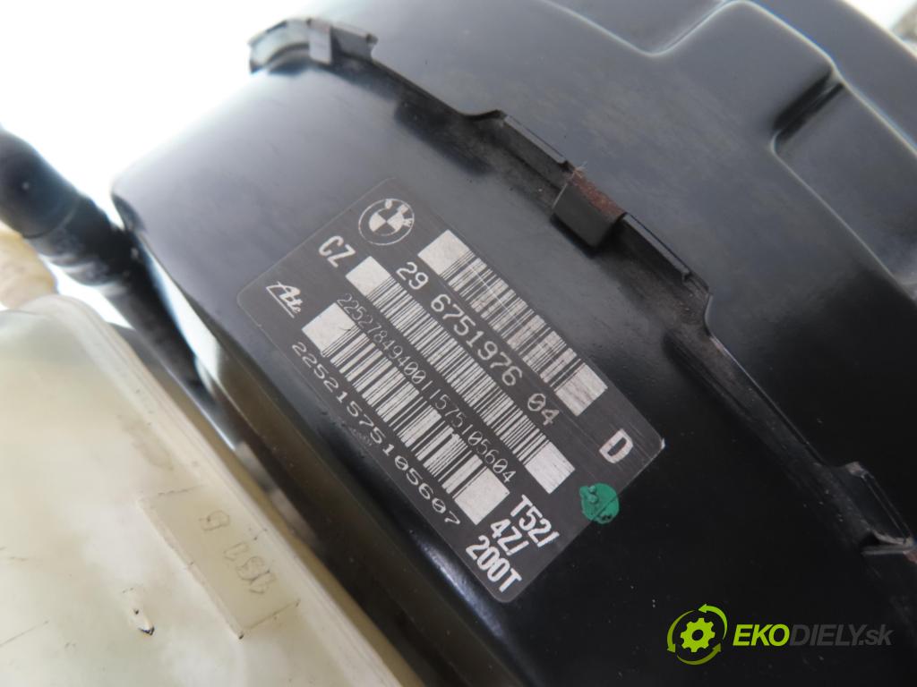 BMW 3 (E90) SEDAN 2005 95,00 318 i 129 - N46 B20 B 1995,00 Posilovač 675197604 ; 67519760 (Servočerpadlo)