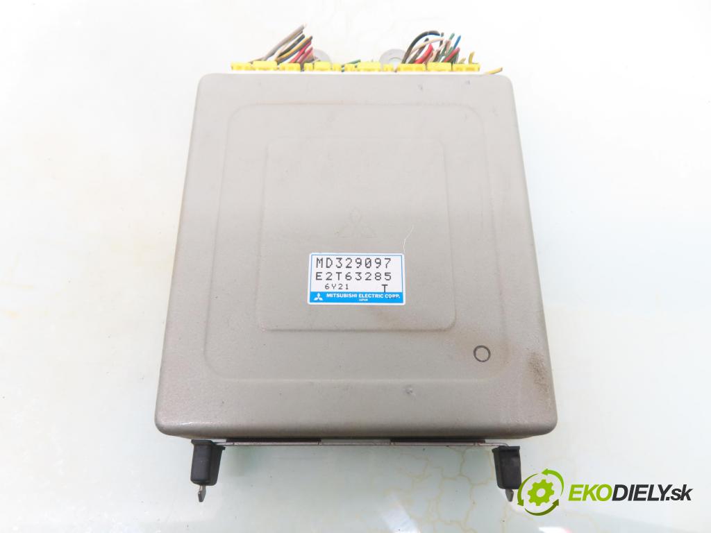 MITSUBISHI CARISMA (DA_) SEDAN 1997 66,00 1.6 (DA1A) - 4G92 (SOHC 16V) 1597,00 řídící jednotka motora MD329097 ; E2T63285