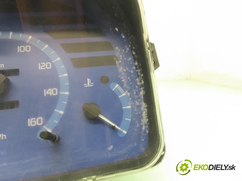 RENAULT MASTER II Skrzynia (FD) FURGON 1998 63,00 2.8 D - S8W 700 2799,00 prístrojovka elektrický RN0001001