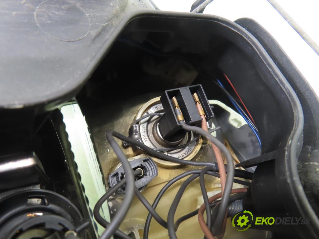 CITROEN C3 I (FC_) HB 2003 54,00 1.4 i - KFV (TU3JP) 1360,00 světlo PP 9647214180