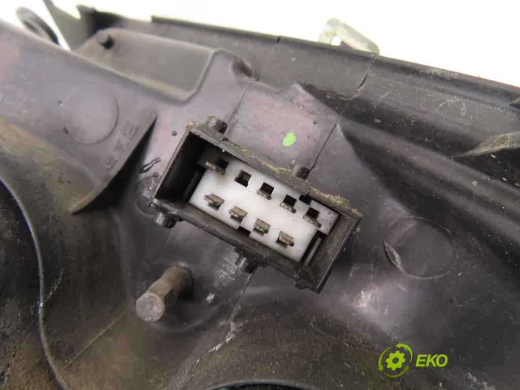 CITROEN C3 I (FC_) HB 2003 54,00 1.4 i - KFV (TU3JP) 1360,00 světlo PP 9647214180