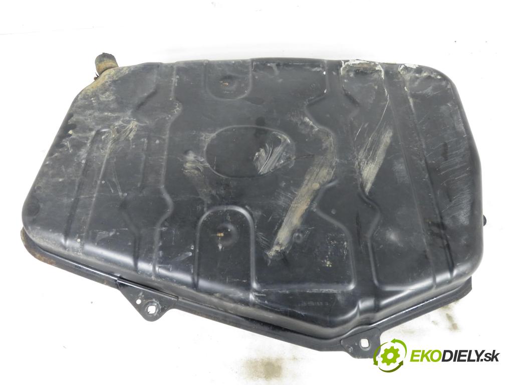 MERCEDES-BENZ KLASA A (W168) HB 2001 60,00 1.4 A 140 82 - M 166.940 1397,00 nádržka paliva benzín A1684706001 ; A1684703594