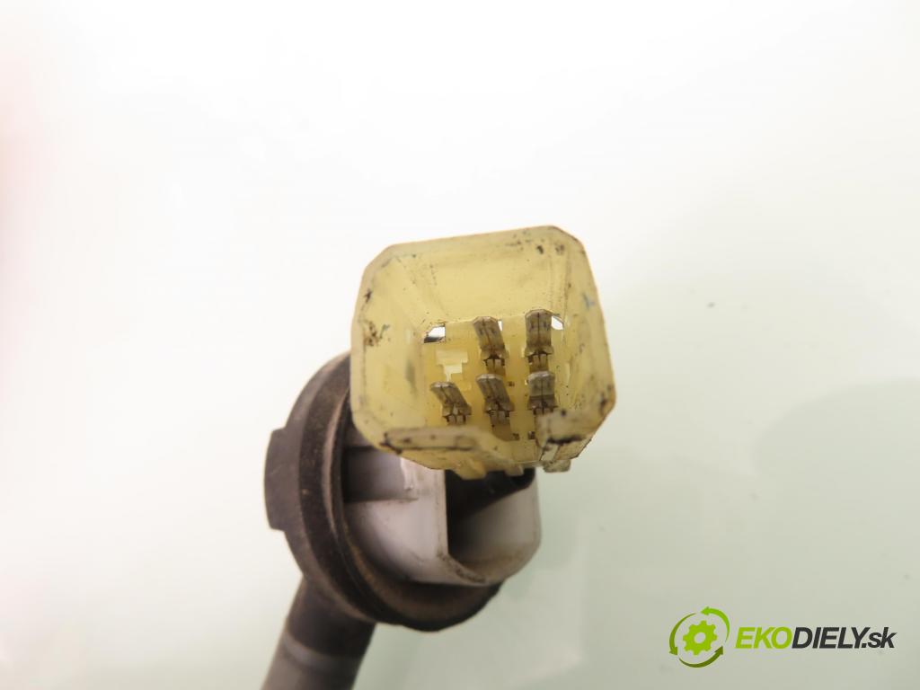 SUZUKI SWIFT III (MZ, EZ) HB 2007 55,00 1.3 DDiS (RS 413D) - D13A 1248,00 světlo pravé zadní 