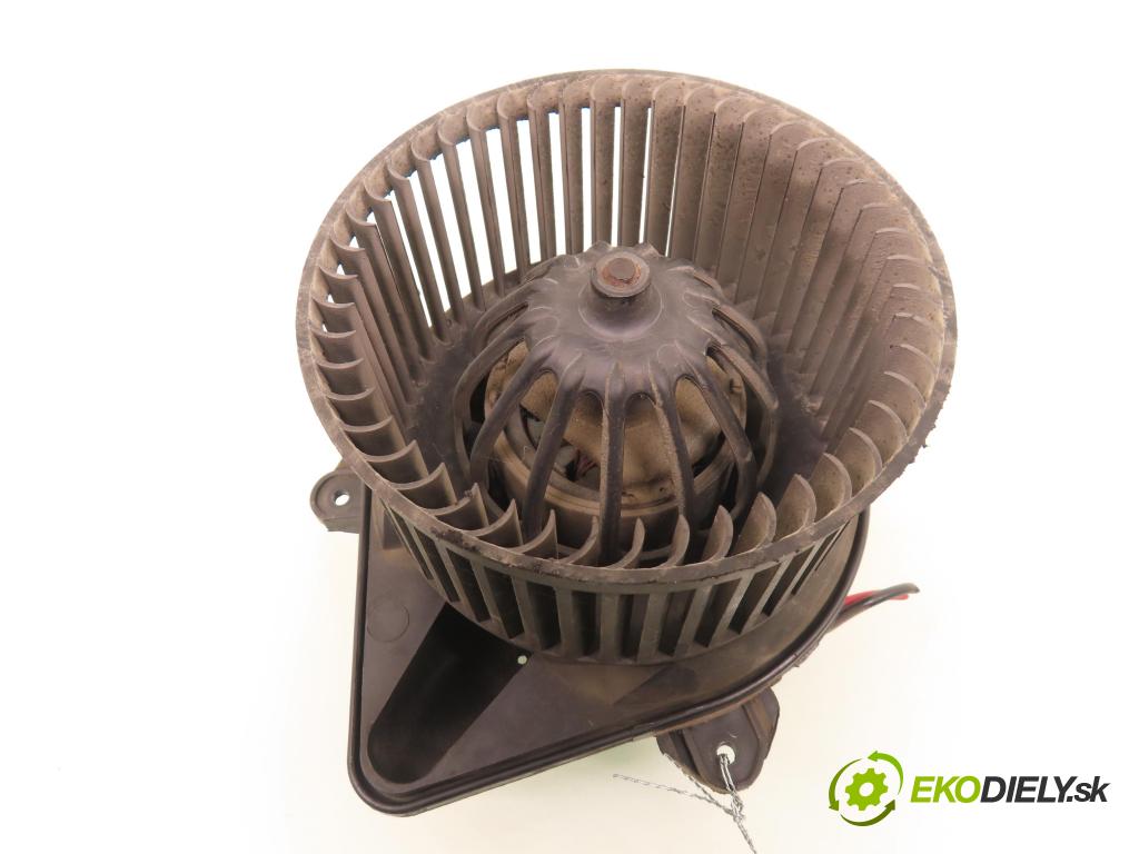 RENAULT MASTER II Skrzynia (FD) FURGON 2003 84,00 2.5 dCi 120 - G9U 750 2464,00 ventilátor větráku