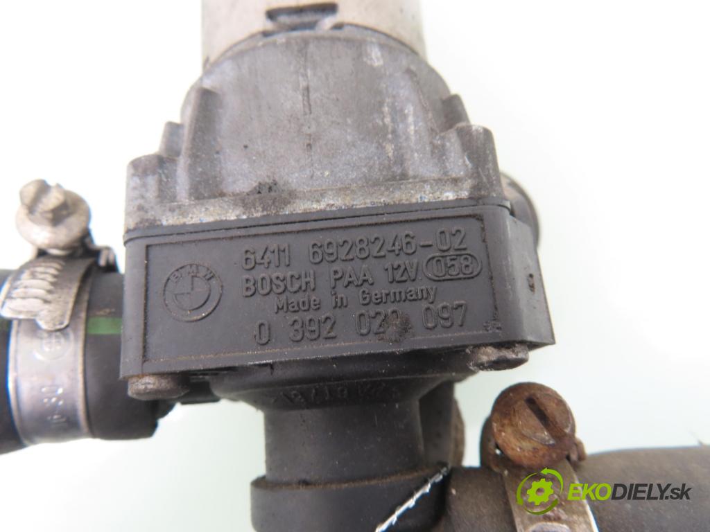 BMW 3 (E90) SEDAN 2005 95,00 318 i 129 - N46 B20 B 1995,00 Pumpa vody elektrická 692824602