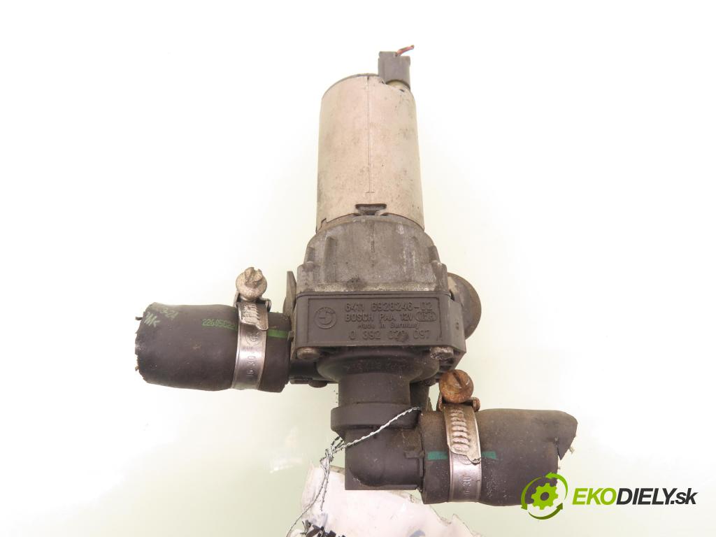 BMW 3 (E90) SEDAN 2005 95,00 318 i 129 - N46 B20 B 1995,00 Pumpa vody elektrická 692824602