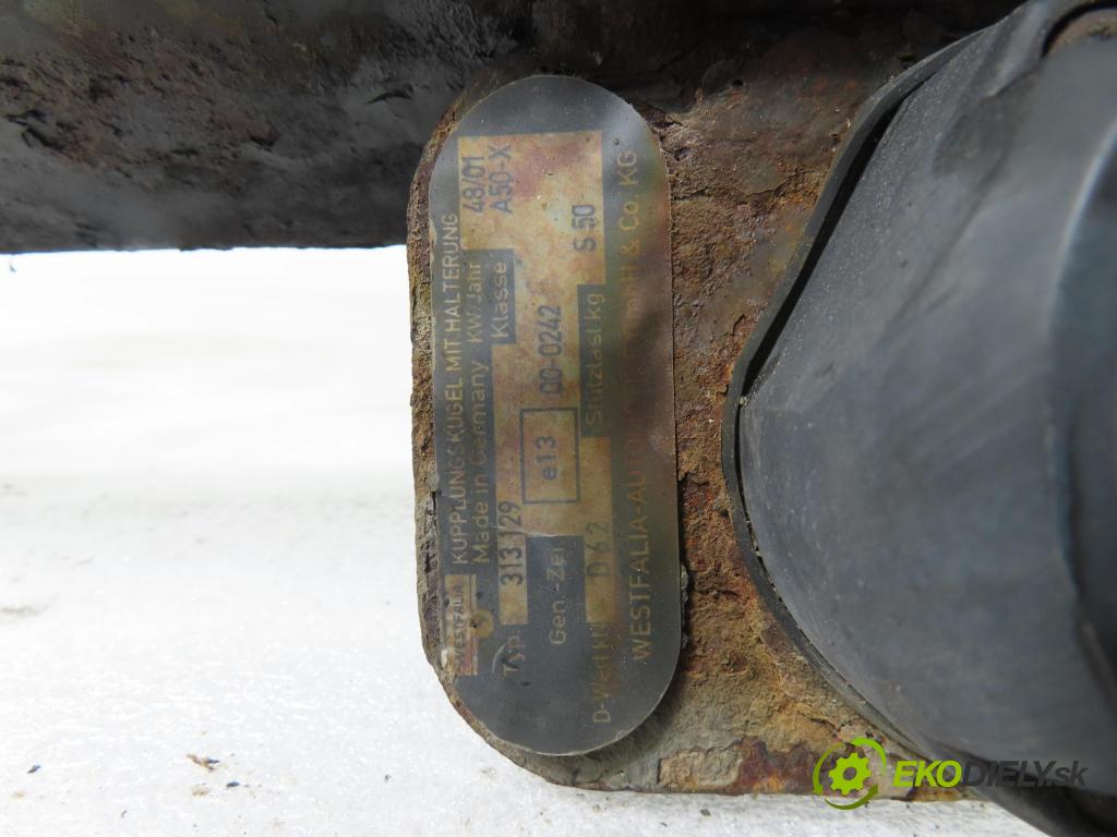 MERCEDES-BENZ KLASA A (W168) HB 1998 55,00 A 160 CDI 75 - OM 668.940 1689,00 Hák A1683100095