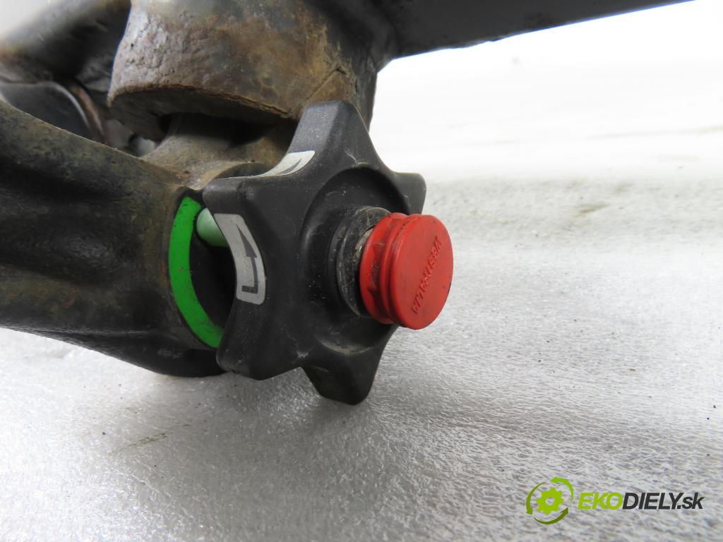 MERCEDES-BENZ KLASA A (W168) HB 1998 55,00 A 160 CDI 75 - OM 668.940 1689,00 Hák A1683100095