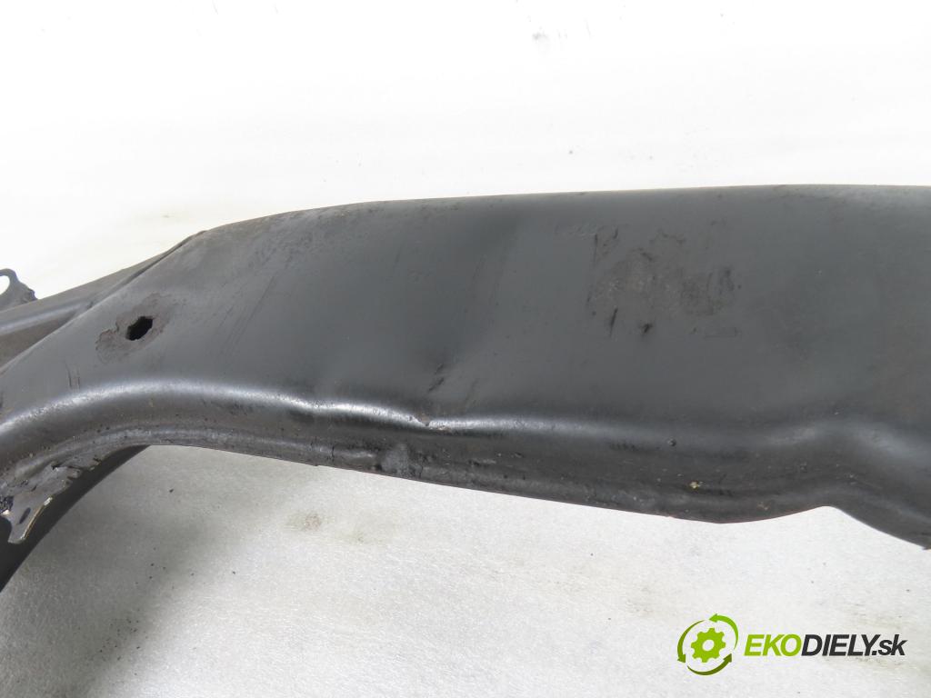 AUDI A4 (8D2, B5) SEDAN 1996 81,00 1.9 TDI 110 - AFN 1896,00 predný