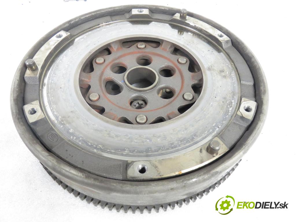 BMW 3 (E90) SEDAN 2005 95,00 318 i 129 - N46 B20 B 1995,00 řemenice DUAL MASS / COMP 7541018HU ; 123044610 ; 323064210