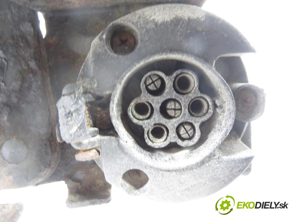 FORD GALAXY (WGR) MINIVAN 1997 107,00 2.3 16V DOHC 146 - E5SA 2295,00 Hák