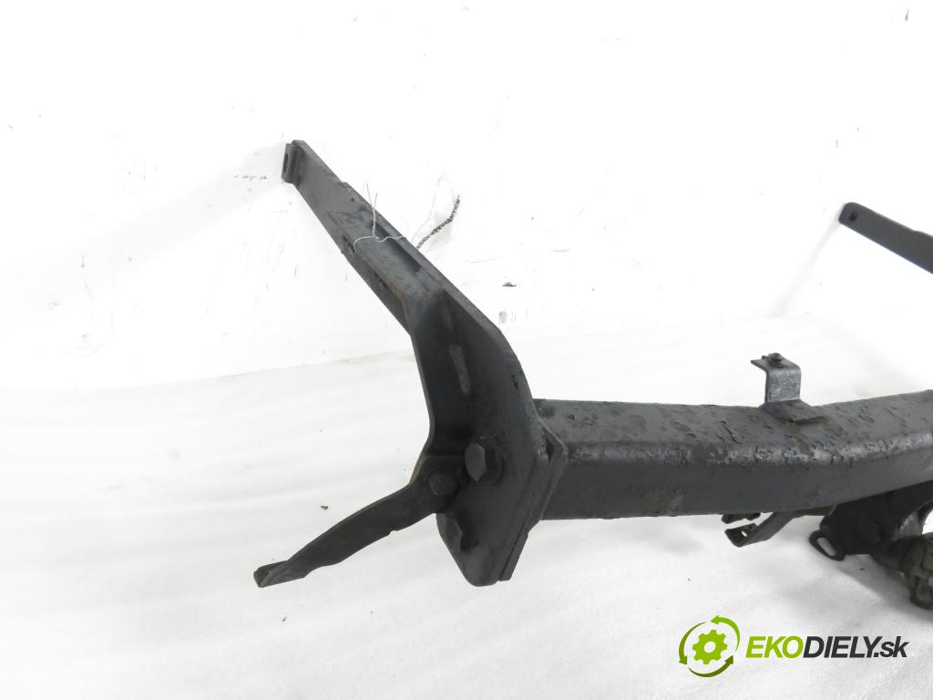 FORD GALAXY (WGR) MINIVAN 1997 107,00 2.3 16V DOHC 146 - E5SA 2295,00 Hák